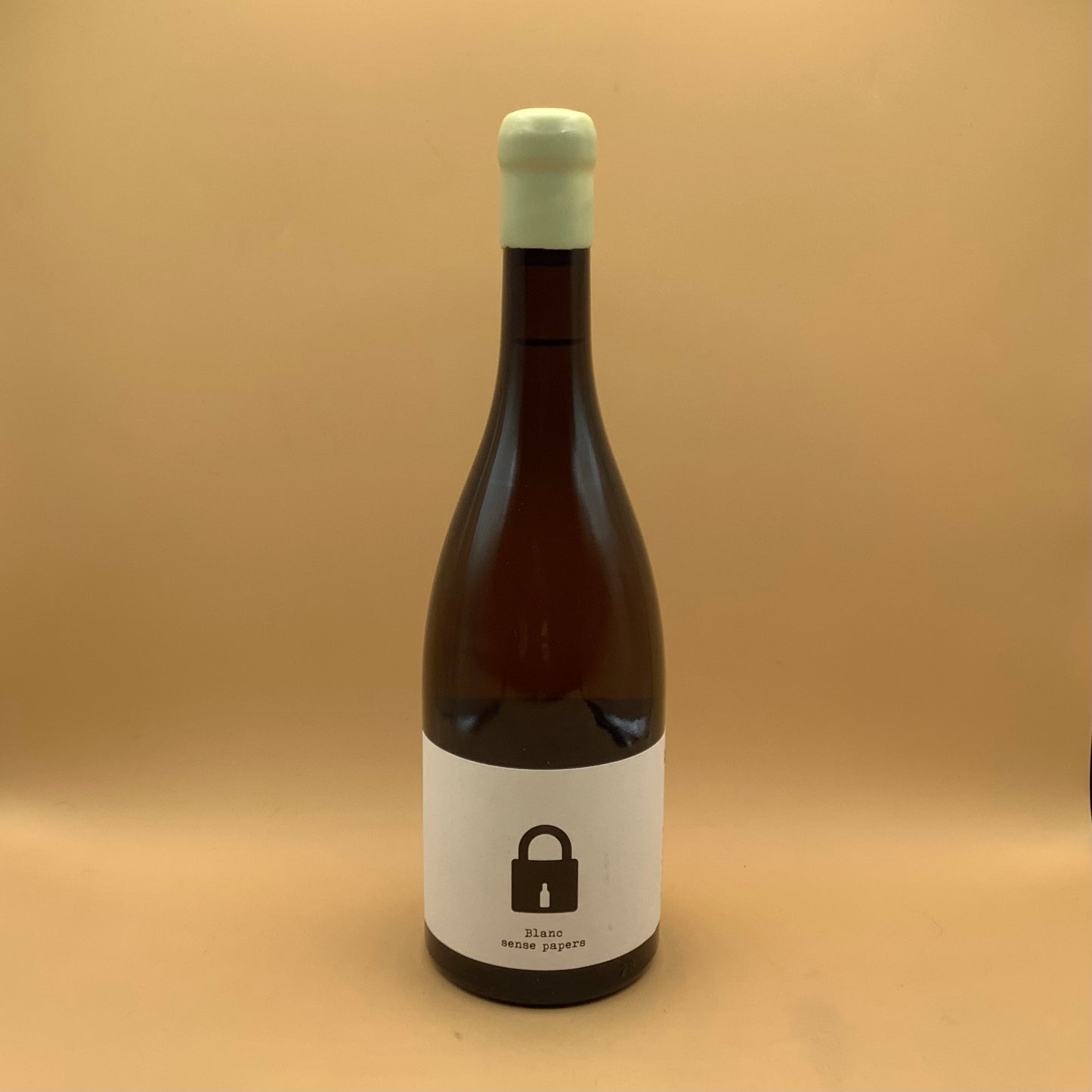 Bodega Clandesti Blanc Sense Papers 2023